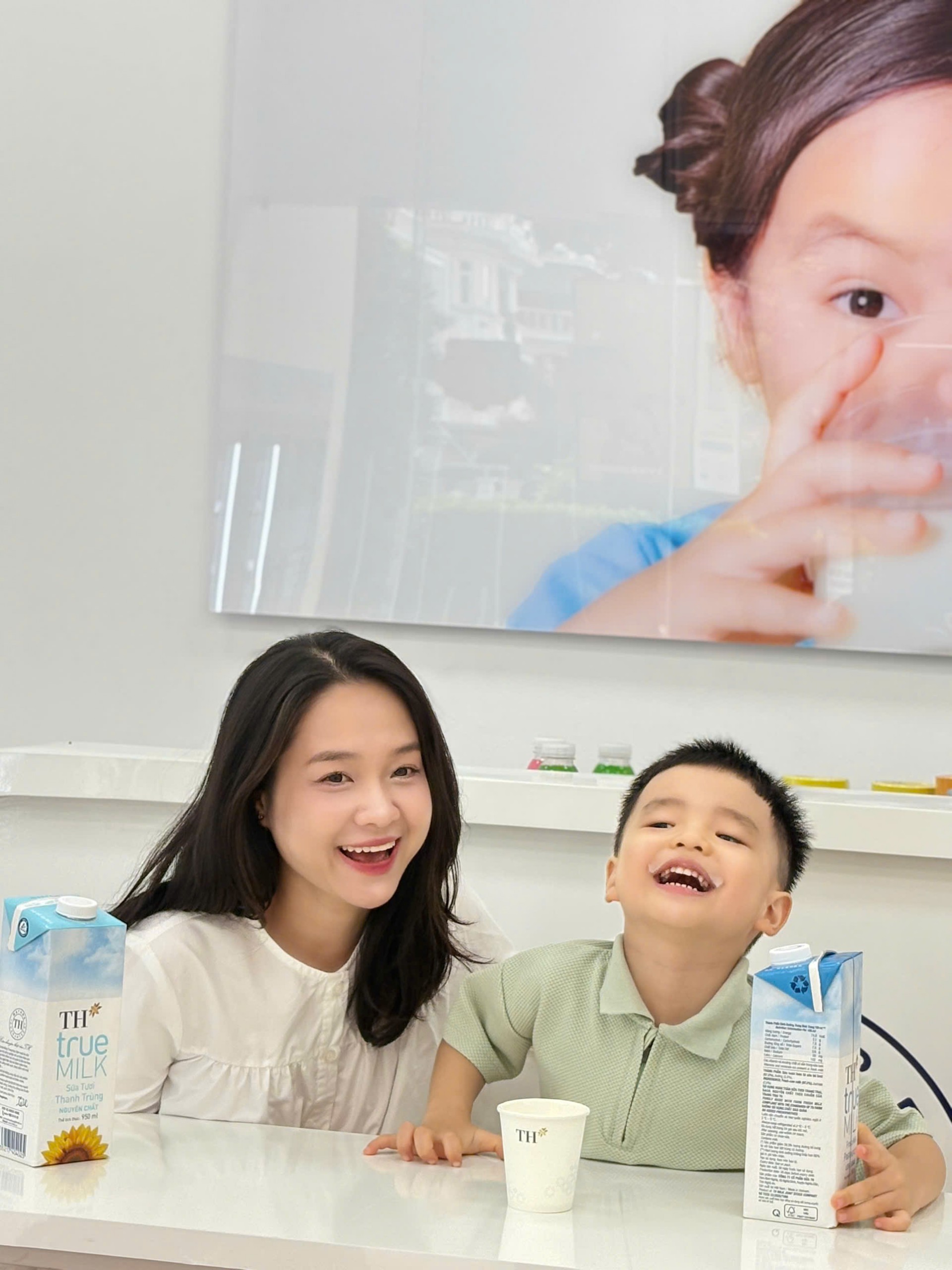 Sữa tươi thanh trùng TH true MILK – Bí quyết chăm sóc gia đình của mẹ hiện đại Sữa tươi thanh trùng TH true MILK – Bí quyết chăm sóc gia đình của mẹ hiện đại