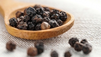 Giá tiêu hôm nay 28/7: Giao dịch đi ngang, giữ vững mốc 138.000 đồng/kg