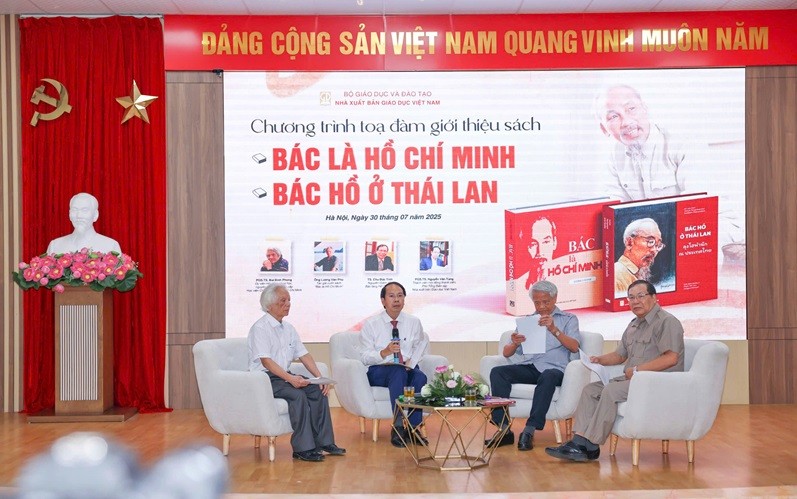 Các diễn giả tại Chương trình tọa đàm (Ảnh: Thanh Tùng) Các diễn giả tại Chương trình tọa đàm (Ảnh: Thanh Tùng)