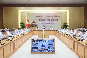 Thủ tướng chỉ đạo Việt Nam phải làm chủ công nghệ chip bán dẫn vào năm 2027