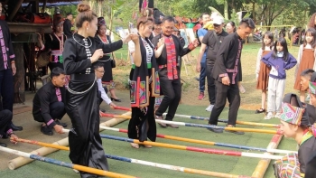 Đón làn sóng khách quốc tế: Du lịch Việt Nam tăng trưởng mạnh