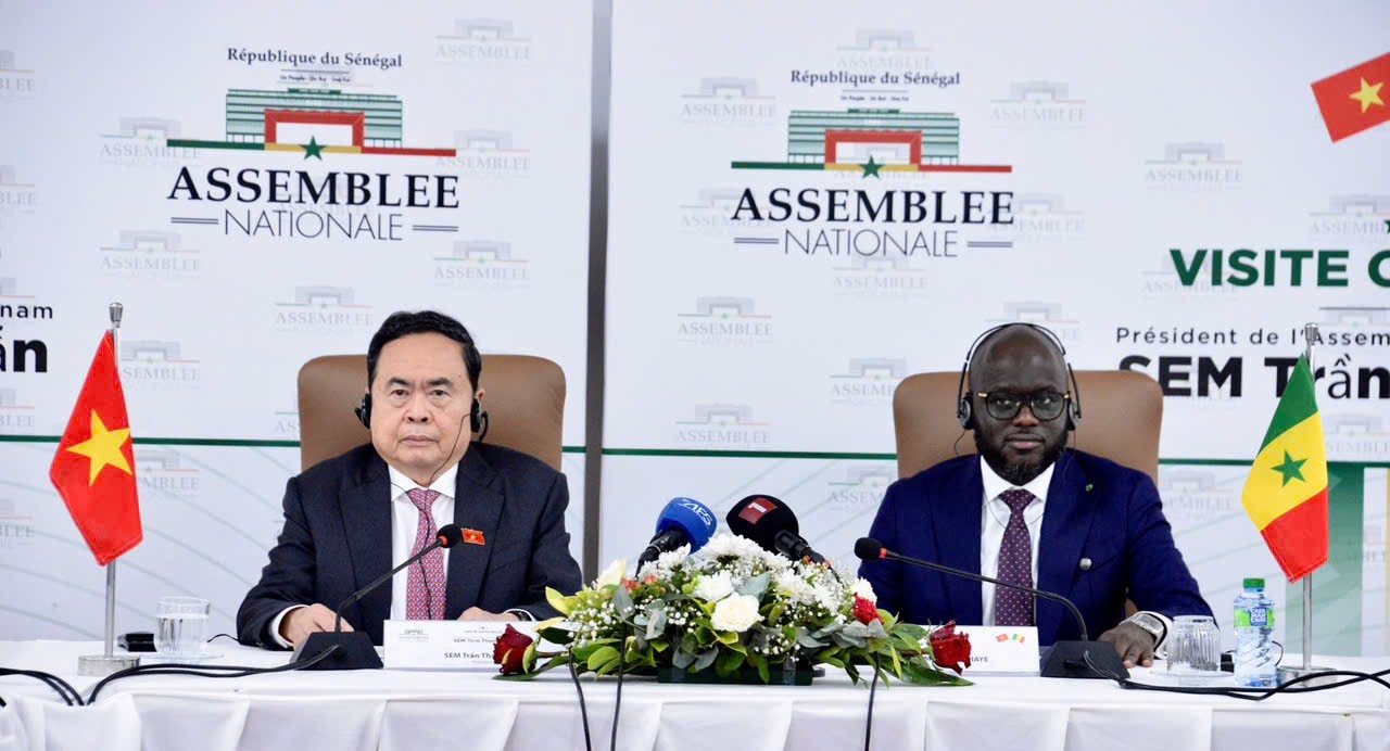 Chủ tịch Quốc hội Trần Thanh Mẫn hội đàm với Chủ tịch Quốc hội Senegal Malick Ndiaye Chủ tịch Quốc hội Trần Thanh Mẫn hội đàm với Chủ tịch Quốc hội Senegal Malick Ndiaye