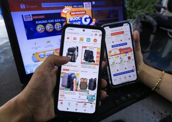 Doanh nghiệp nhỏ trên sàn TMĐT: Vượt khó tìm cơ hội phát triển