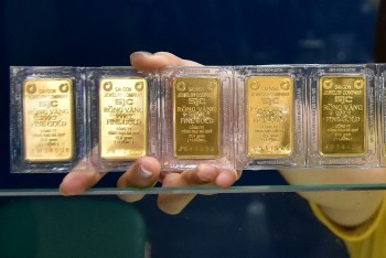 Giá vàng bùng nổ: SJC lập đỉnh lịch sử mới, tiến sát mốc 125 triệu đồng/lượng