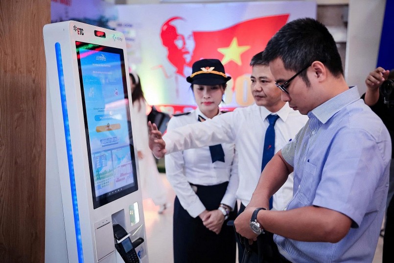 Hà Nội 5 cửa ô: Khơi nguồn di sản trên tuyến đường sắt xanh Hà Nội 5 cửa ô: Khơi nguồn di sản trên tuyến đường sắt xanh