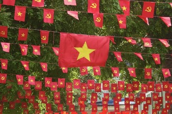 Hà Nội rực rỡ cờ hoa chào mừng 80 năm Cách mạng Tháng Tám và Quốc khánh 2/9