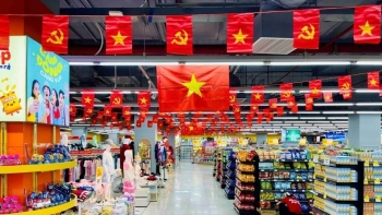 Thị trường bán lẻ sôi động trước kỳ nghỉ Quốc khánh 2/9