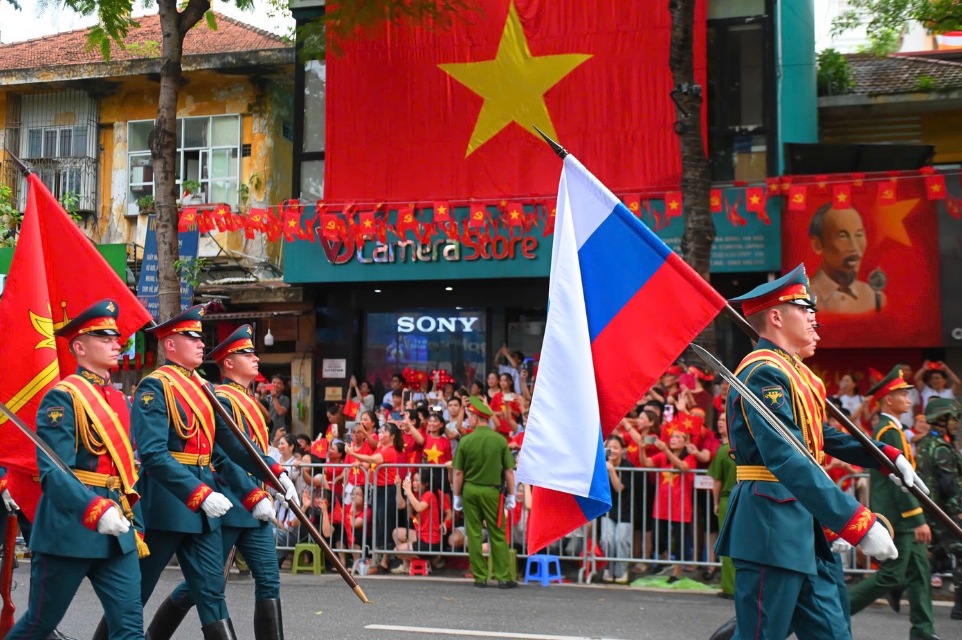 TỔNG THUẬT: Lễ Tổng duyệt chương trình diễu binh, diễu hành kỷ niệm 80 năm Quốc khánh 2/9 TỔNG THUẬT: Lễ Tổng duyệt chương trình diễu binh, diễu hành kỷ niệm 80 năm Quốc khánh 2/9