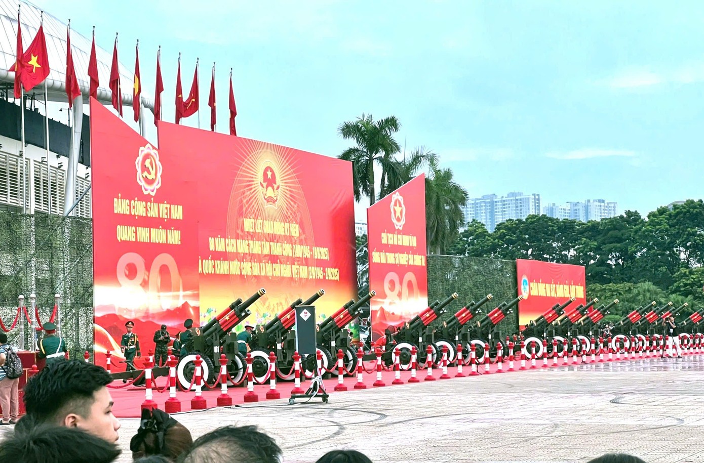 TỔNG THUẬT: Lễ Tổng duyệt chương trình diễu binh, diễu hành kỷ niệm 80 năm Quốc khánh 2/9 TỔNG THUẬT: Lễ Tổng duyệt chương trình diễu binh, diễu hành kỷ niệm 80 năm Quốc khánh 2/9