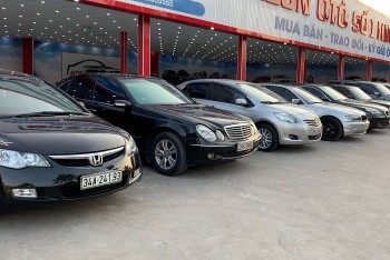Thị trường ô tô cũ trầm lắng trước xu hướng tiêu dùng mới