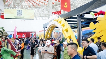 Triển lãm "80 năm hành trình Độc lập- Tự do- Hạnh phúc" đón hơn 1 triệu lượt khách sau 3 ngày mở cửa