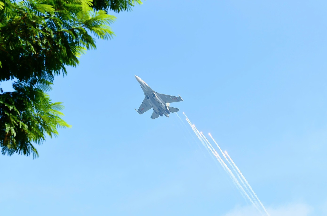 TRỰC TIẾP: Lễ kỷ niệm, diễu binh, diễu hành chào mừng Quốc khánh 2-9