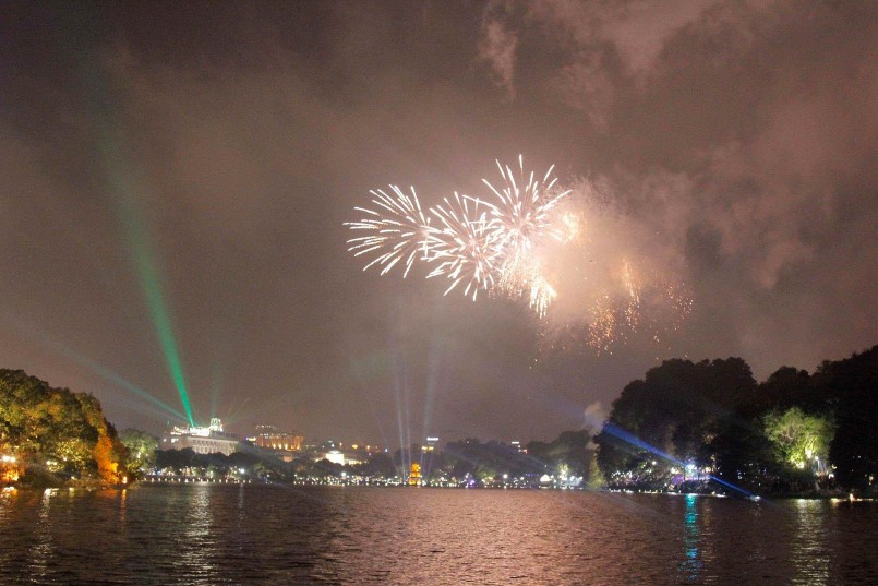 Chào mừng ngày lễ trọng đại của dân tộc, Hà Nội dự kiến sẽ thắp sáng bầu trời đêm 2/9 bằng những màn pháo hoa rực rỡ. Chào mừng ngày lễ trọng đại của dân tộc, Hà Nội dự kiến sẽ thắp sáng bầu trời đêm 2/9 bằng những màn pháo hoa rực rỡ.