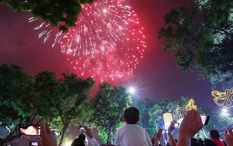 Để có một trải nghiệm đáng nhớ trong đêm Quốc khánh, bạn có thể tham khảo những địa điểm dưới đây, được phân loại theo từng khu vực bắn pháo hoa. Để có một trải nghiệm đáng nhớ trong đêm Quốc khánh, bạn có thể tham khảo những địa điểm dưới đây, được phân loại theo từng khu vực bắn pháo hoa.