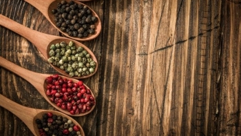 Giá hồ tiêu hôm nay (5/9): Cú 'quay xe' bất ngờ sau chuỗi ngày tăng nóng, nghịch lý nguồn cung và áp lực bán ra