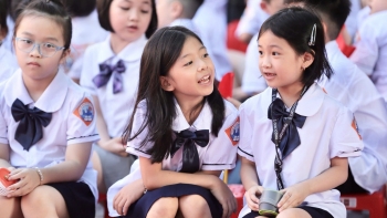 Thanh Hóa tưng bừng khai giảng năm học mới, hòa chung khí thế kỷ niệm 80 năm truyền thống ngành giáo dục