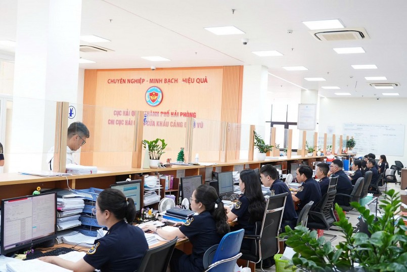 Hải quan Việt Nam – 80 năm đồng hành cùng đất nước, hội nhập và phát triển Hải quan Việt Nam – 80 năm đồng hành cùng đất nước, hội nhập và phát triển