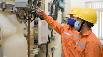 Bộ Công Thương: Giá điện dự kiến tăng nhẹ 2-5% nếu EVN được tính khoản lỗ 45.000 tỷ đồng