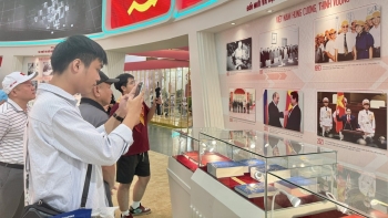 Đảm bảo phục vụ tốt nhất nhu cầu Nhân dân tại Triển lãm Thành tựu Đất nước