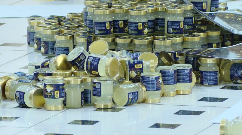 Thị trường yến sào: Hàng thật chỉ 1%, hàng giả kém chất lượng áp đảo Thị trường yến sào: Hàng thật chỉ 1%, hàng giả kém chất lượng áp đảo