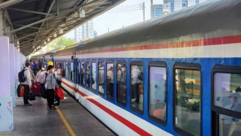Đường sắt mở bán vé tàu Tết Bính Ngọ 2026, giá cao nhất hơn 3,7 triệu đồng