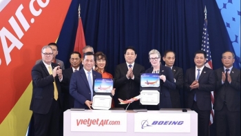 Chủ tịch nước Lương Cường chứng kiến lễ bàn giao tàu bay lịch sử của Vietjet và Boeing
