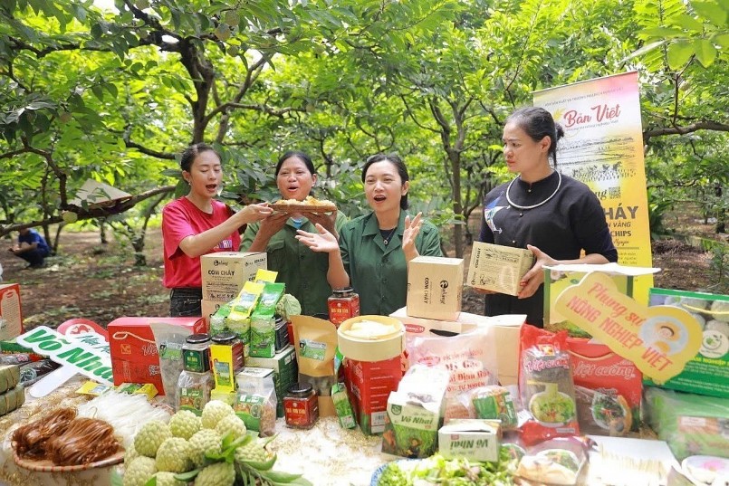Chuyển đổi số và xúc tiến thương mại: Đòn bẩy mới cho nông sản Việt Chuyển đổi số và xúc tiến thương mại: Đòn bẩy mới cho nông sản Việt
