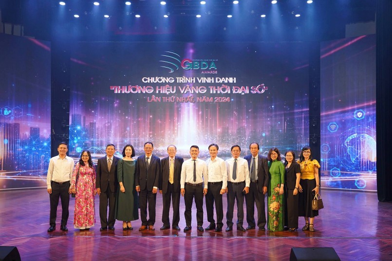 Một minh chứng rõ nét cho sự hợp tác hiệu quả giữa Báo sáng và Tạp chí chính là Chương trình Thương hiệu Vàng thời đại số 2024.