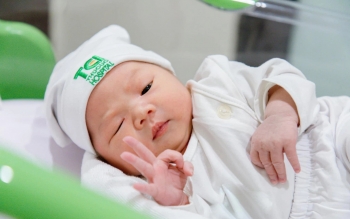 Khủng hoảng tỷ lệ sinh tại TP.HCM: Vì sao người trẻ ngại có con?