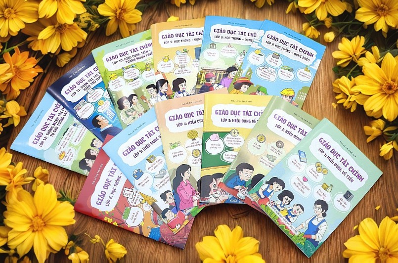 Bộ sách Giáo dục tài chính do Th.S Lê Thị Thúy Sen biên soạn, lần đầu tiên xây dựng hệ thống kiến thức tài chính học đường toàn diện, phù hợp Chương trình giáo dục phổ thông 2018 Bộ sách Giáo dục tài chính do Th.S Lê Thị Thúy Sen biên soạn, lần đầu tiên xây dựng hệ thống kiến thức tài chính học đường toàn diện, phù hợp Chương trình giáo dục phổ thông 2018