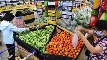 Vì sao nông sản Việt vẫn chật vật ngay trên sân nhà?