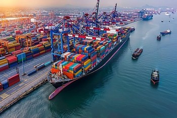 Giá cước vận tải biển toàn cầu giảm tuần thứ 15 liên tiếp