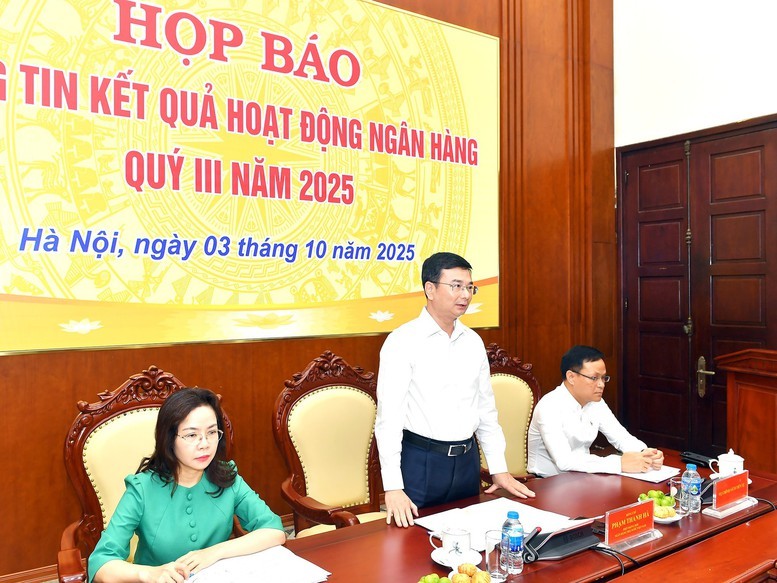 Phó Thống đốc NHNN Phạm Thanh Hà phát biểu tại họp báo - Ảnh: VGP Phó Thống đốc NHNN Phạm Thanh Hà phát biểu tại họp báo - Ảnh: VGP