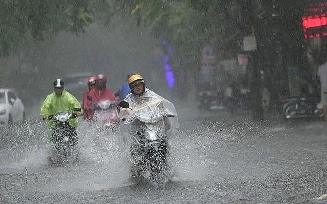 Trọng tâm mưa rất to tập trung ở khu vực vùng núi và trung du Bắc Bộ với lượng mưa phổ biến 150-250mm, có nơi trên 400mm. Trọng tâm mưa rất to tập trung ở khu vực vùng núi và trung du Bắc Bộ với lượng mưa phổ biến 150-250mm, có nơi trên 400mm.