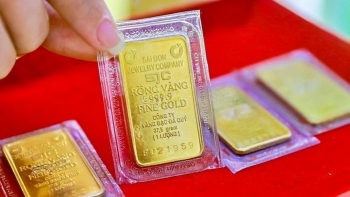 Giá vàng bứt phá liên tiếp, nhà đầu tư kỳ vọng mốc 4.000 USD/ounce