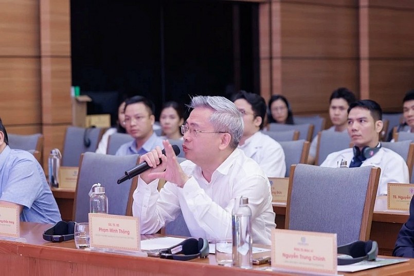 GS.TS.BS Phạm Minh Thông, Chủ tịch Hội Điện quang và Y học hạt nhân Việt Nam phát biểu tại hội nghị. Ảnh: BTC. GS.TS.BS Phạm Minh Thông, Chủ tịch Hội Điện quang và Y học hạt nhân Việt Nam phát biểu tại hội nghị. Ảnh: BTC.