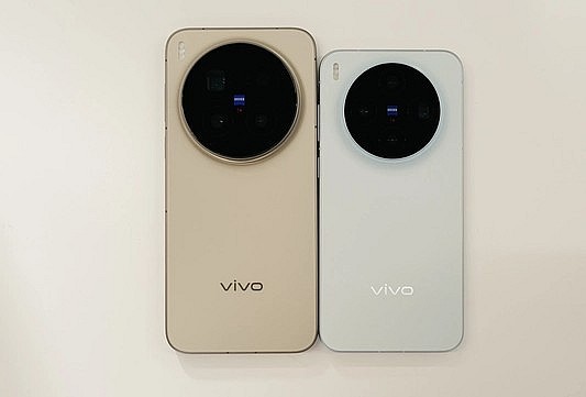 Sau thời gian dài mong đợi, đặc biệt là sau thành công của các thế hệ tiền nhiệm được cộng đồng người dùng Việt Nam đánh giá cao, bộ đôi Vivo X300 và X300 Pro đã chính thức ra mắt. Sau thời gian dài mong đợi, đặc biệt là sau thành công của các thế hệ tiền nhiệm được cộng đồng người dùng Việt Nam đánh giá cao, bộ đôi Vivo X300 và X300 Pro đã chính thức ra mắt.