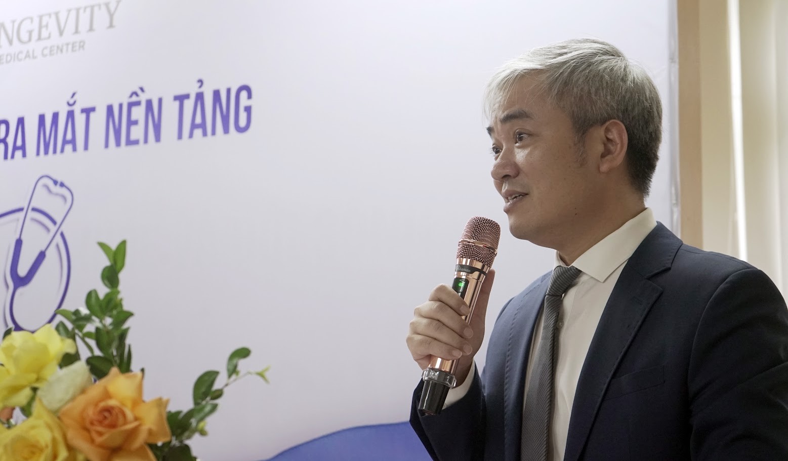 Báo Sức khỏe & Đời sống và Longevity Medical Center ký kết hợp tác chiến lược, ra mắt nền tảng Medtalks - nền tảng truyền thông về y học trường thọ Báo Sức khỏe & Đời sống và Longevity Medical Center ký kết hợp tác chiến lược, ra mắt nền tảng Medtalks - nền tảng truyền thông về y học trường thọ