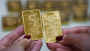 Vì sao vàng liên tục phá kỷ lục?