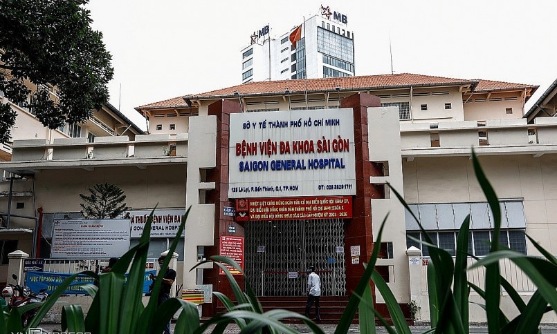 Theo quyết định được ban hành, kể từ ngày 1/1/2026, Bệnh viện Đa khoa Sài Gòn sẽ chính thức chấm dứt hoạt động với tư cách là một đơn vị độc lập. Theo quyết định được ban hành, kể từ ngày 1/1/2026, Bệnh viện Đa khoa Sài Gòn sẽ chính thức chấm dứt hoạt động với tư cách là một đơn vị độc lập.