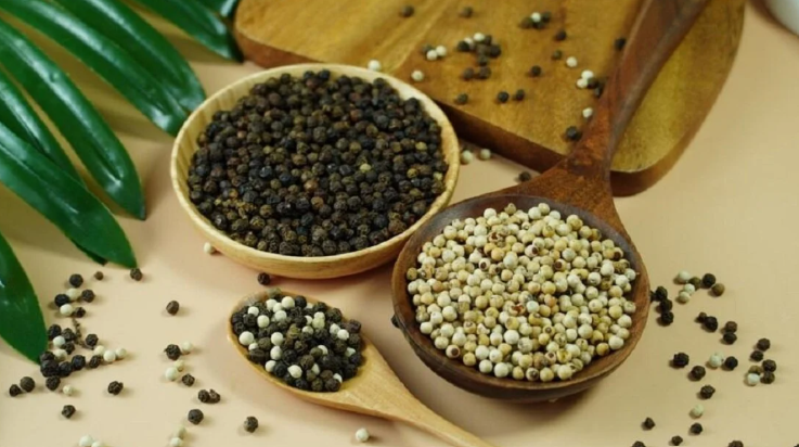 Giá hồ tiêu hôm nay 19/10: Giảm nhẹ tại nhiều vùng trồng trọng điểm