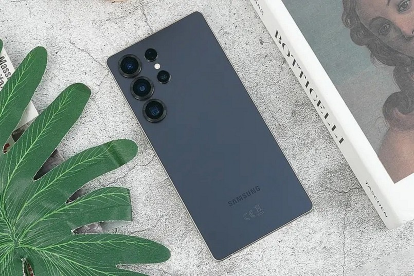 Samsung Galaxy S25 Ultra. Samsung Galaxy S25 Ultra.