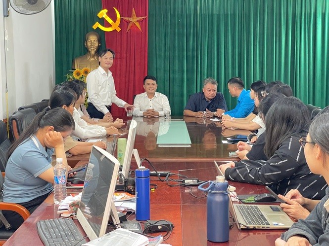 Tạp chí Thương hiệu và Sản phẩm tiếp nhận sinh viên Học viện Phụ nữ Việt Nam đến thực tập Tạp chí Thương hiệu và Sản phẩm tiếp nhận sinh viên Học viện Phụ nữ Việt Nam đến thực tập