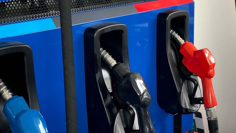 Sau lần giảm nhẹ vào kỳ điều hành ngày 23/10, giá xăng dầu đã đảo chiều tăng mạnh. Sau lần giảm nhẹ vào kỳ điều hành ngày 23/10, giá xăng dầu đã đảo chiều tăng mạnh.