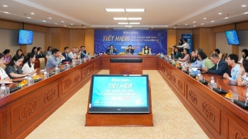 8 triệu tỷ đồng tiền gửi: Đã đến lúc nhìn nhận tiết kiệm là một chiến lược đầu tư