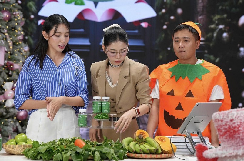 Từ “chốt đơn” đến “chốt niềm tin”: Quản trị thương mại điện tử thời livestream Từ “chốt đơn” đến “chốt niềm tin”: Quản trị thương mại điện tử thời livestream