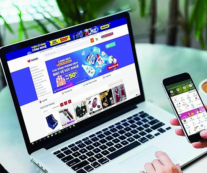 Dự thảo Luật Thương mại điện tử: Hỗ trợ doanh nghiệp nhỏ và vừa phát triển Dự thảo Luật Thương mại điện tử: Hỗ trợ doanh nghiệp nhỏ và vừa phát triển