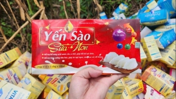 Hàng ngàn sản phẩm thực phẩm chức năng trôi nổi: Ai đứng sau việc kiểm soát?