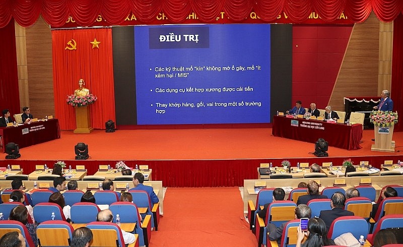 Đồng chí Đỗ Văn Chiến giữ chức Phó Bí thư Thường trực Đảng ủy Quốc hội Đồng chí Đỗ Văn Chiến giữ chức Phó Bí thư Thường trực Đảng ủy Quốc hội