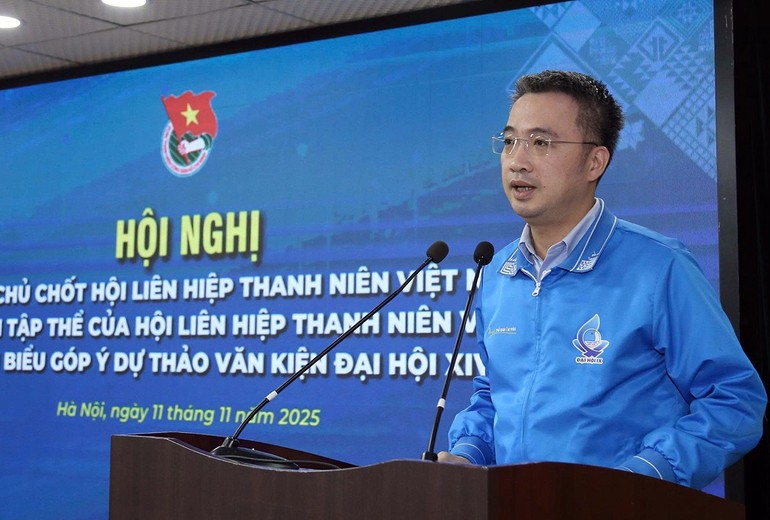 Đồng chí Nguyễn Tường Lâm phát biểu ý kiến tại Hội nghị. Đồng chí Nguyễn Tường Lâm phát biểu ý kiến tại Hội nghị.